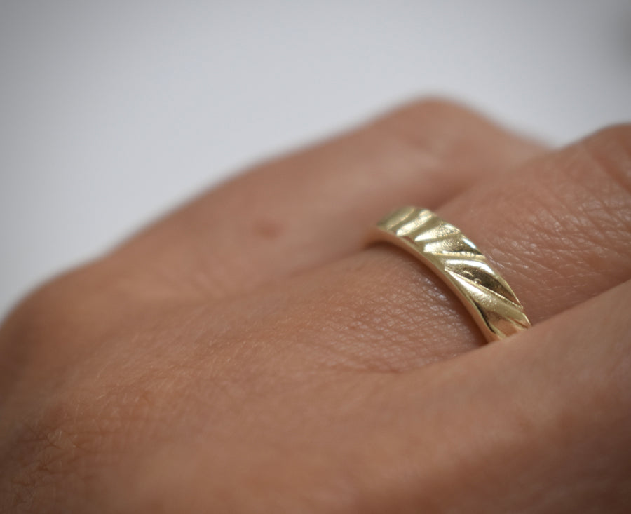 Sunbeam Gold Ring